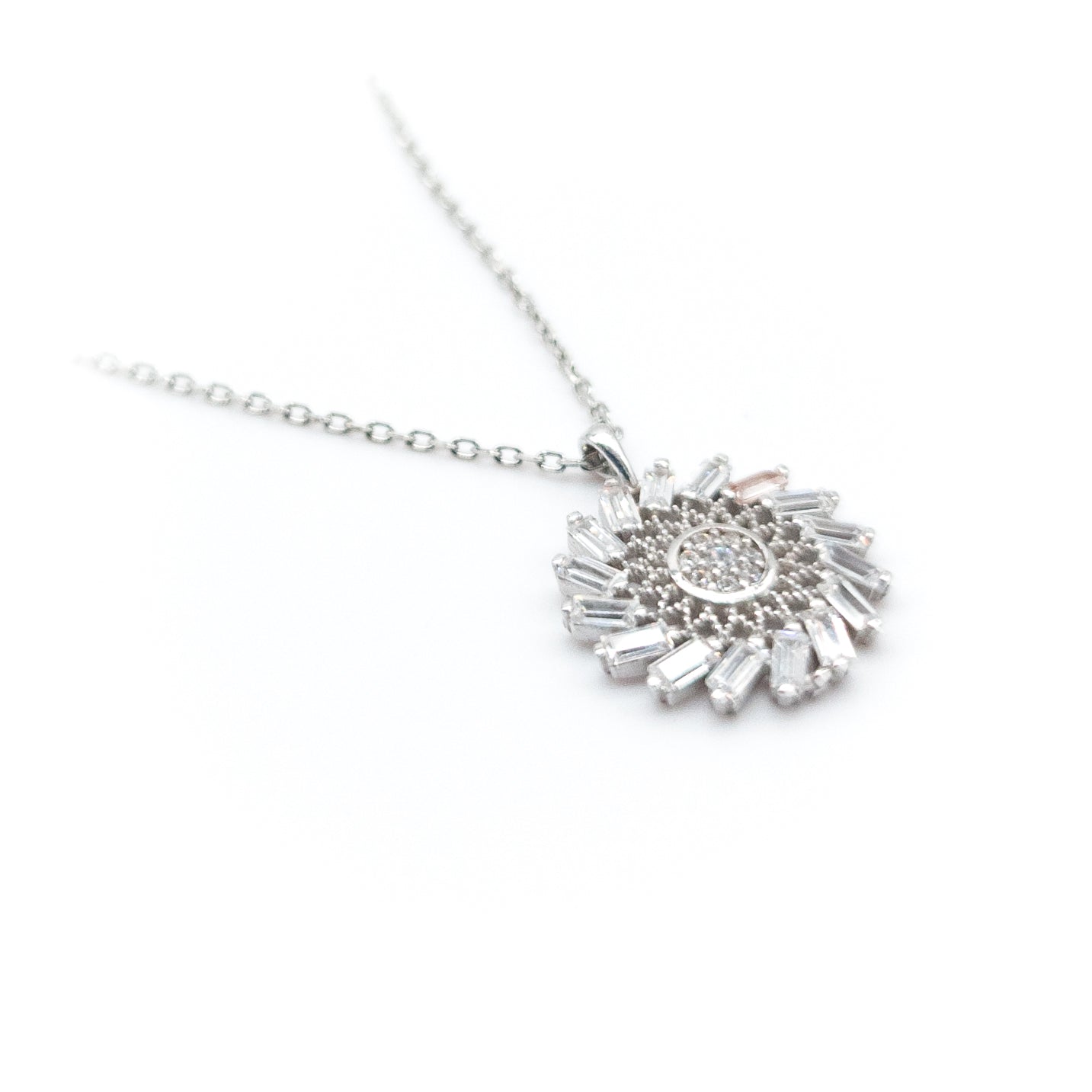 Floral White Baguette Round Necklace